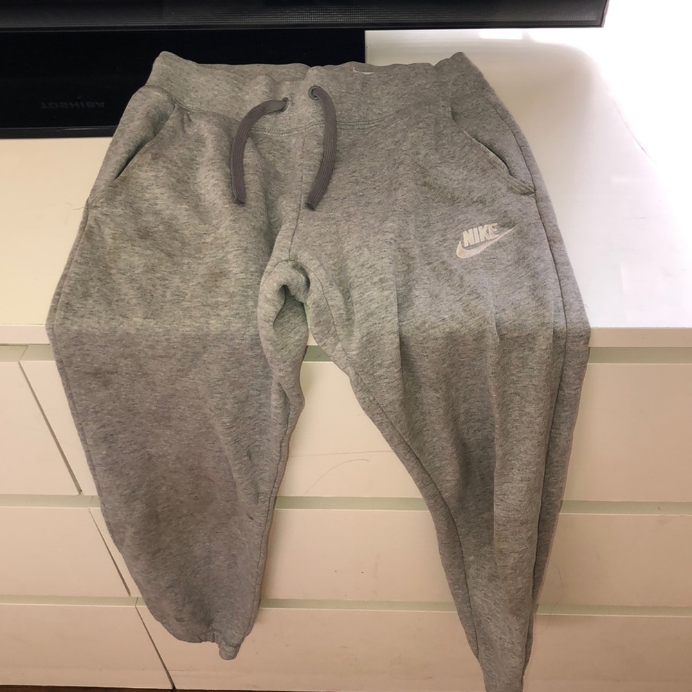 sweatpants
